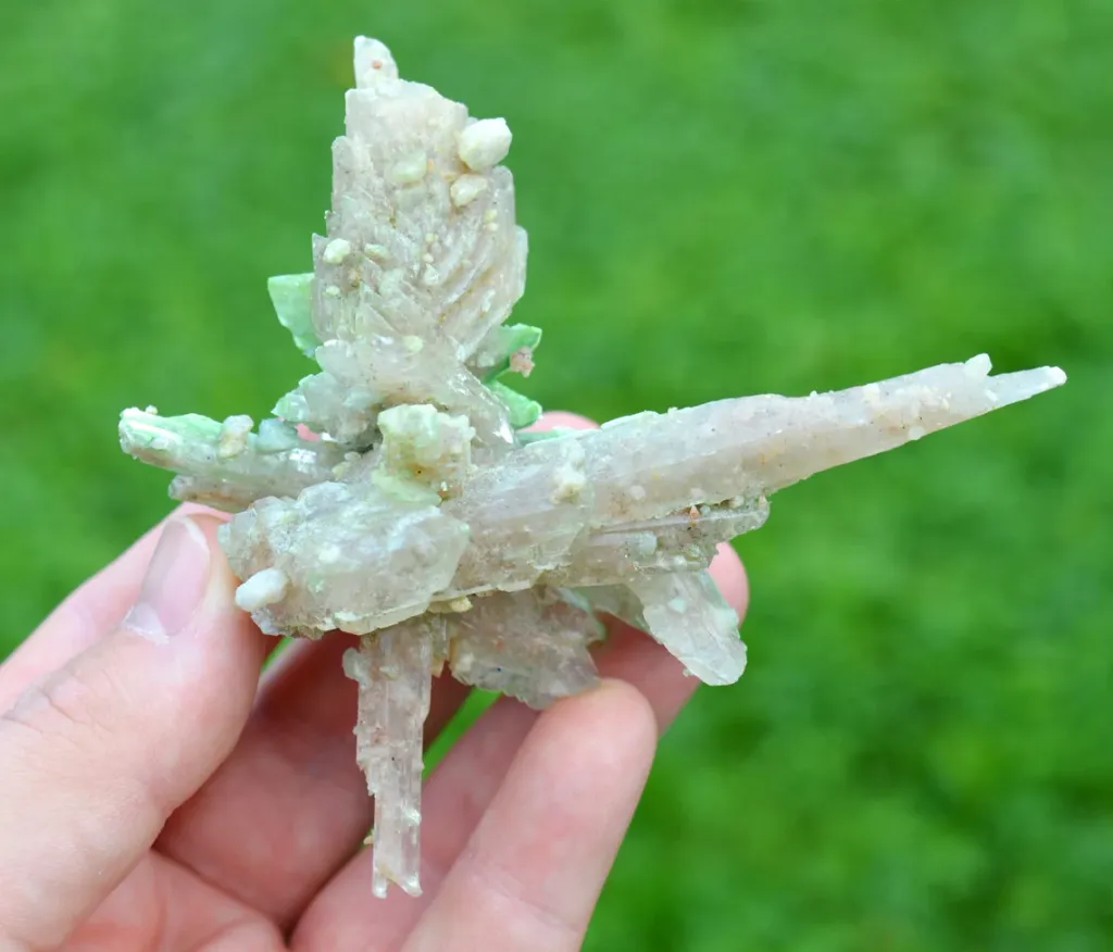 Gypsum 101 grams - Pernatty Lagoon, Pastoral Unincorporated Area, South Australia, Australia - image 2