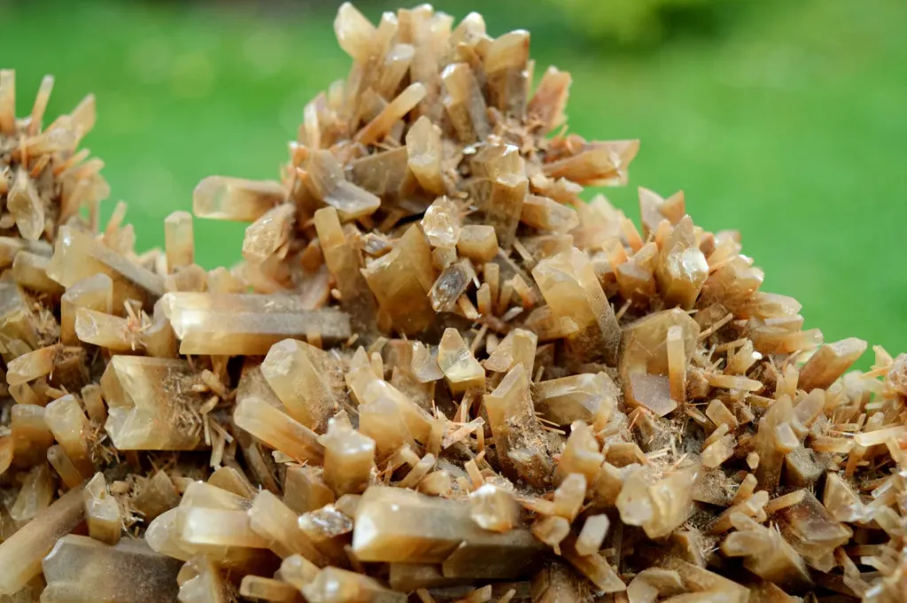 Gypsum 1225 grams - Bolton, Swan Hill Rural City, Victoria, Australia - image 2