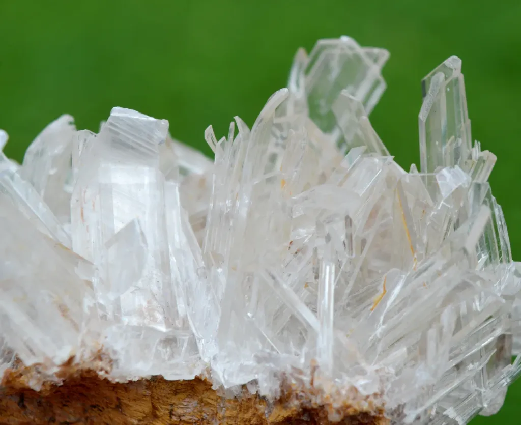 Gypsum 178 grams - Lily Mine, Humay District, Pisco Province, Ica, Peru - image 9