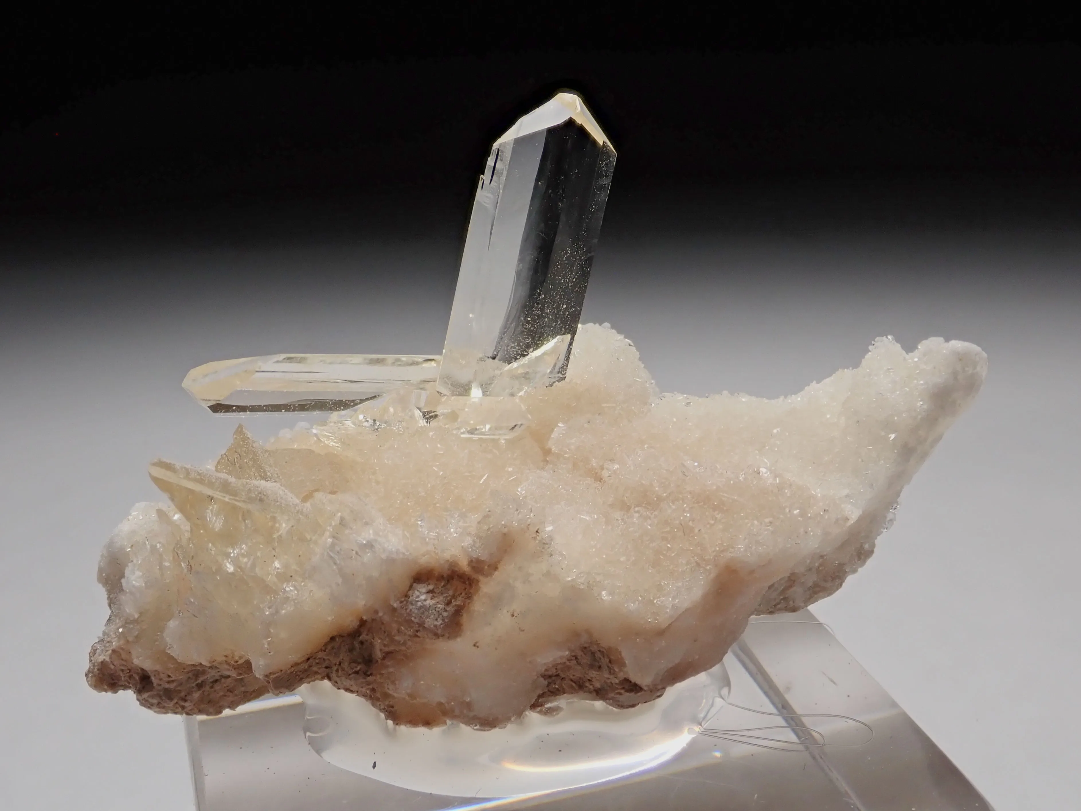 Gypsum - image 1