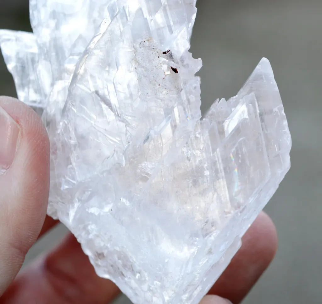 Gypsum 197 grams - Naica, Mun. de Saucillo, Chihuahua, Mexico - image 7