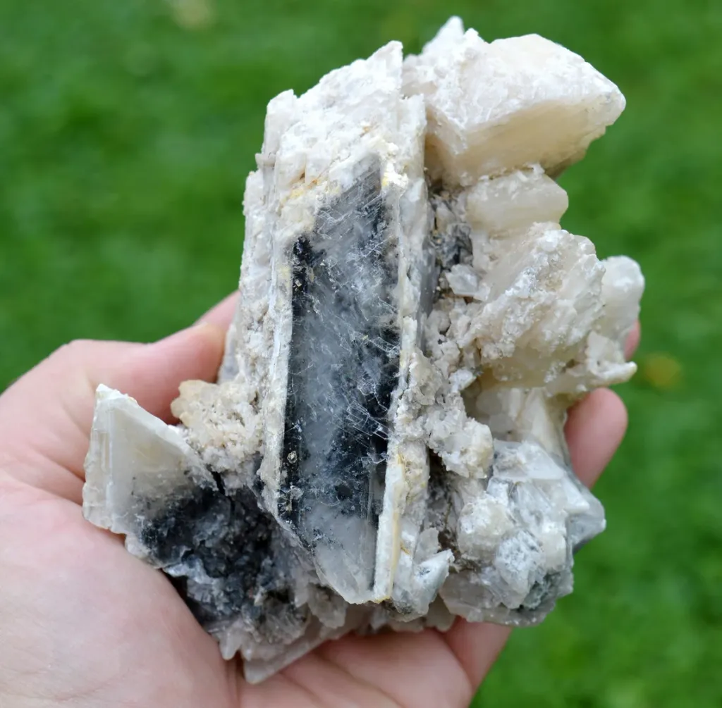 Gypsum 727 grams - Cherasco, Cuneo Province, Piedmont, Italy image