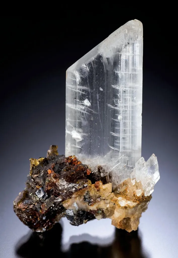 Gypsum - image 1