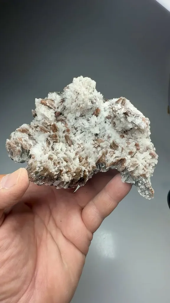 Gypsum - image 2