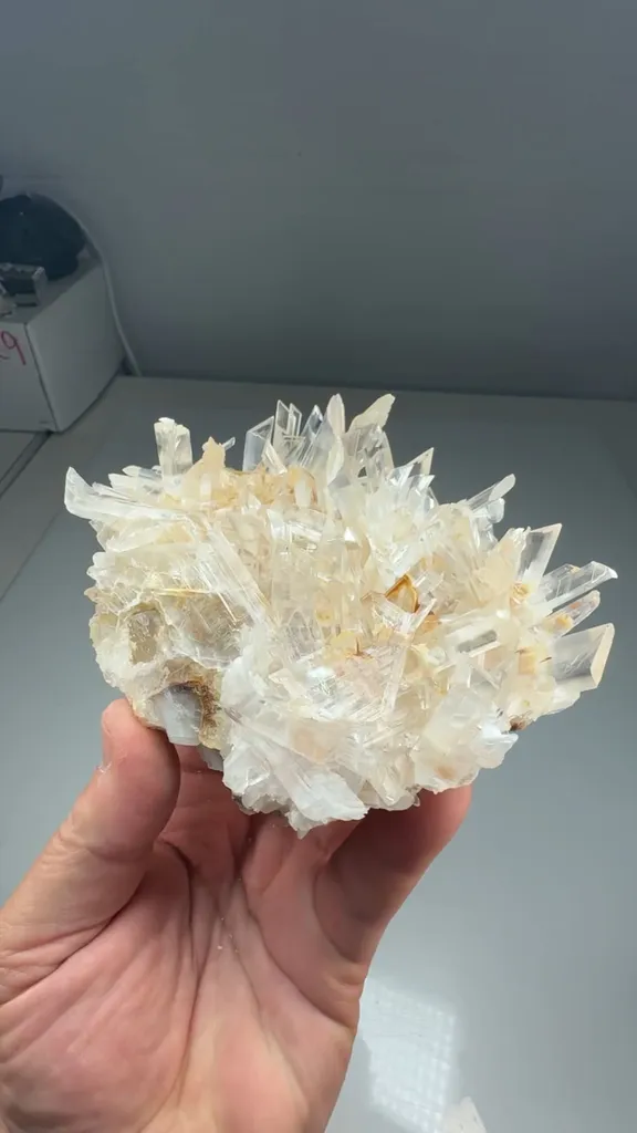 Gypsum - image 2