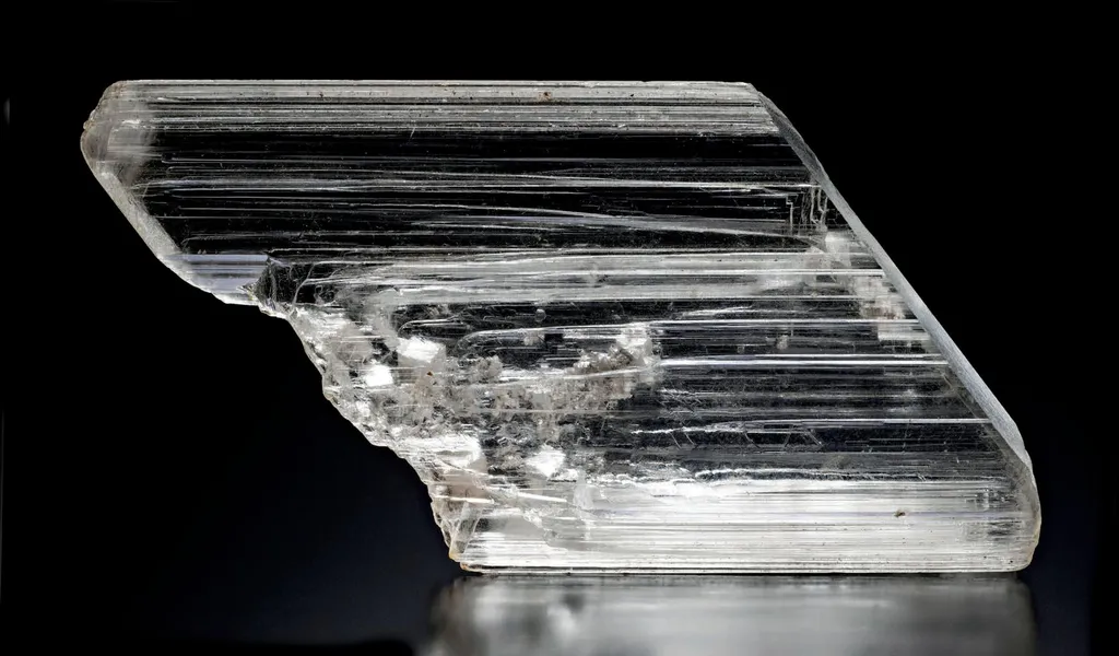 Gypsum - image 1