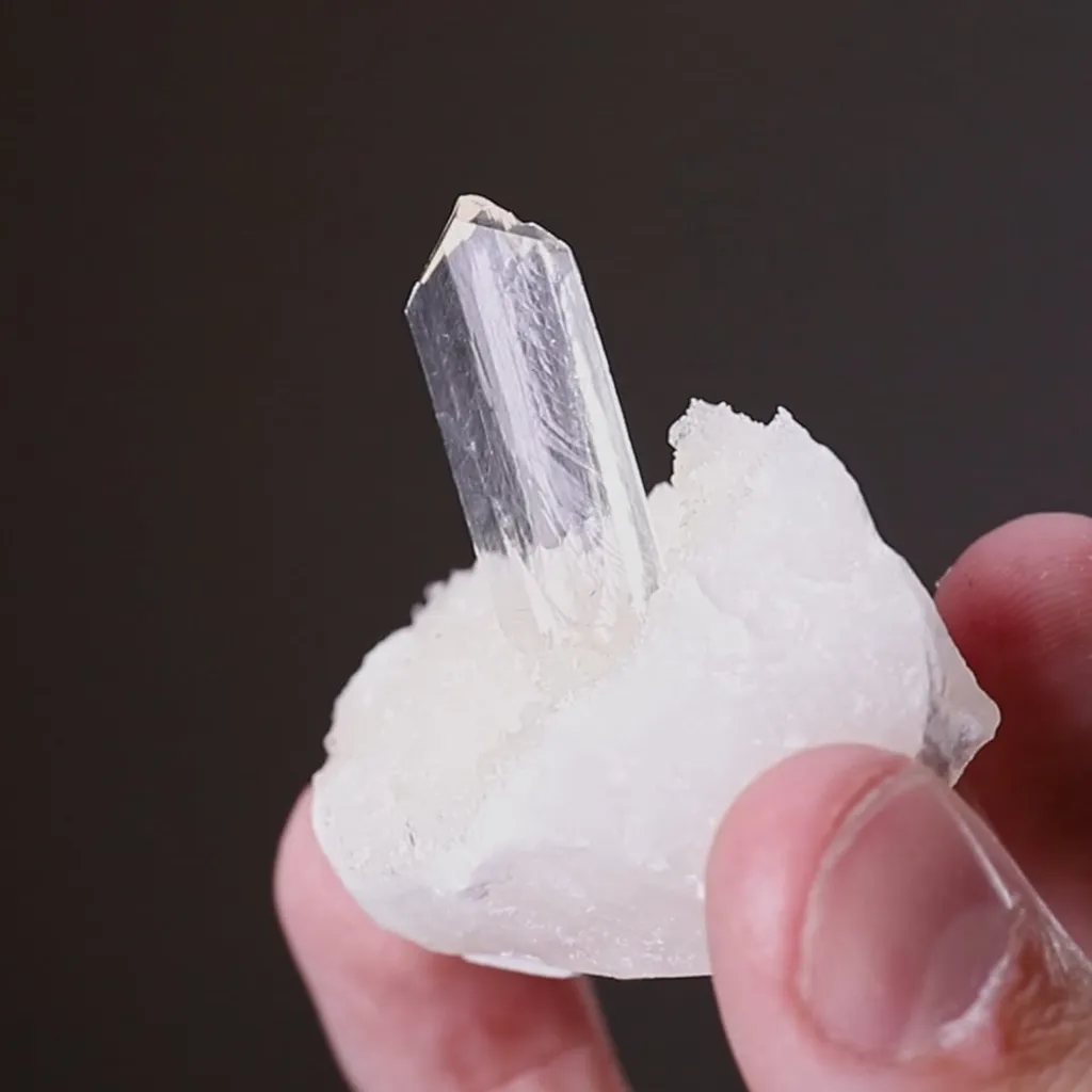 Gypsum - image 2