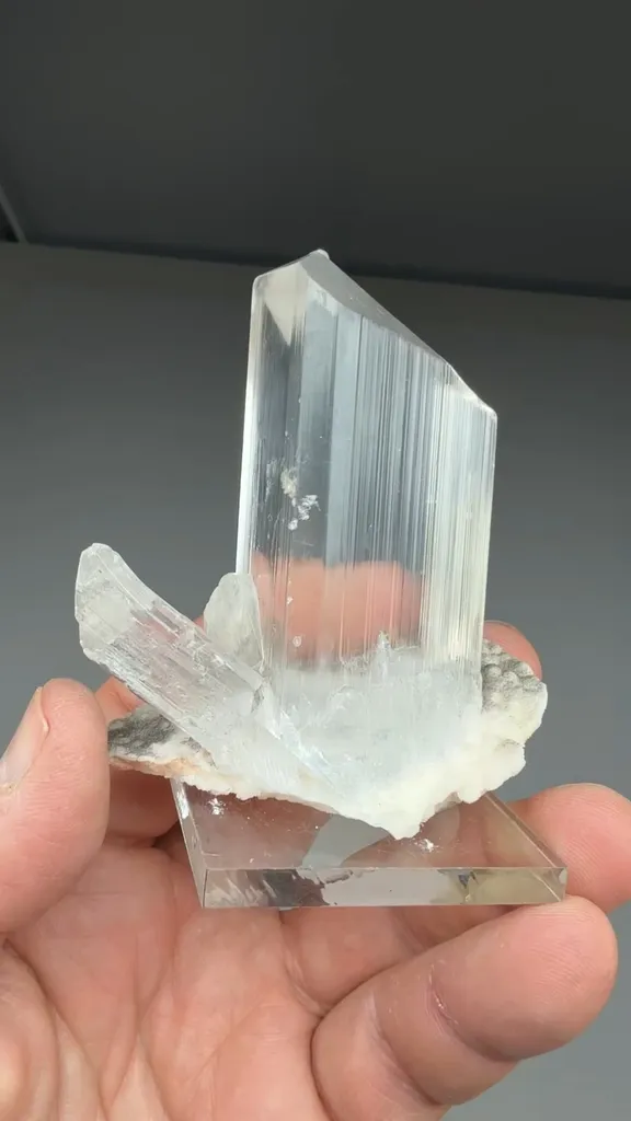 Gypsum - image 2