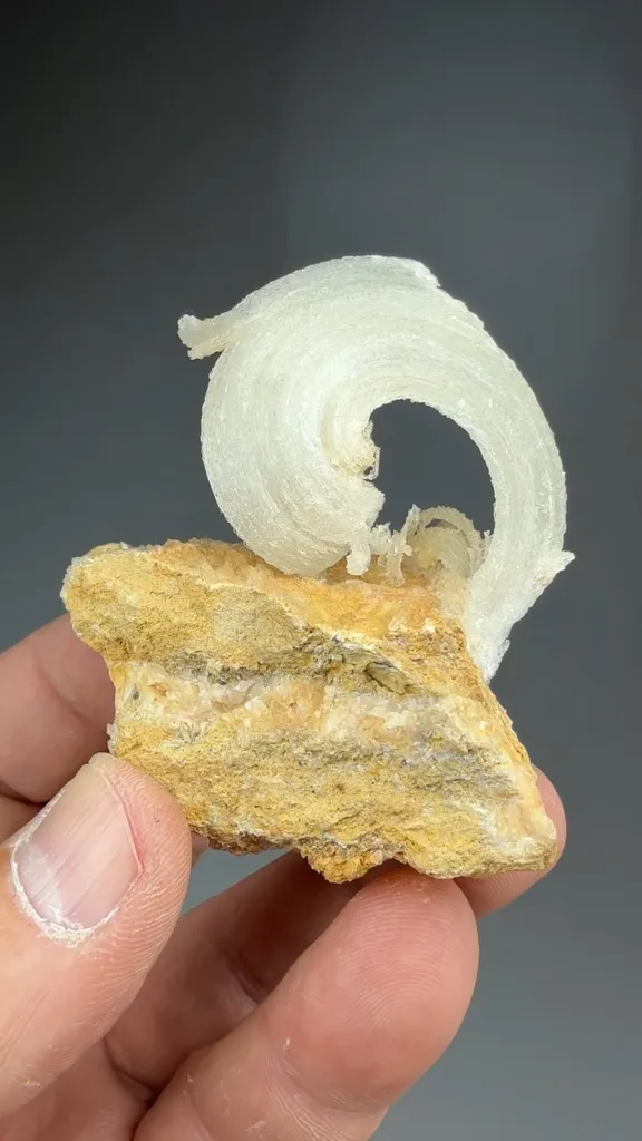 Gypsum - image 2