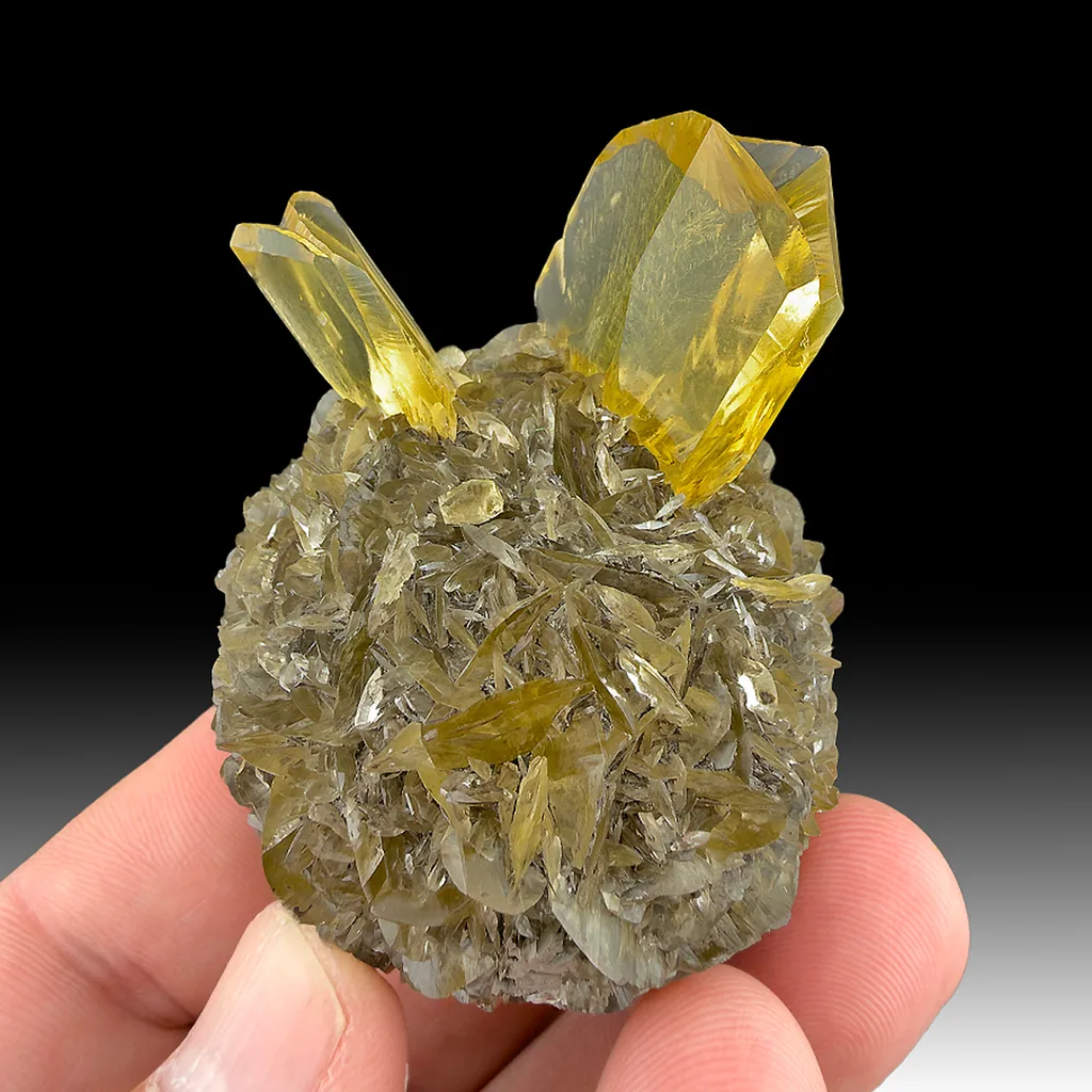 Gypsum from Red River Floodway - image 1