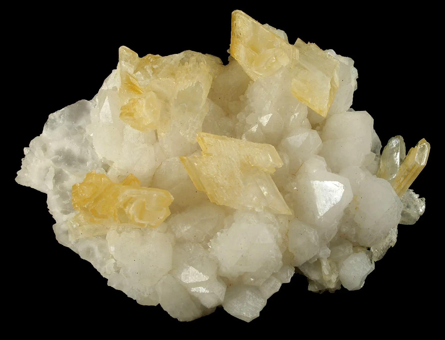 Gypsum (Twinned) on Quartz - image 1