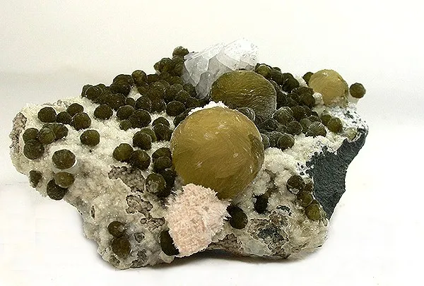 Gyrolite - image 1