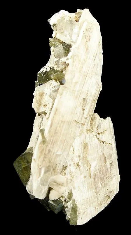 Hambergite - image 1