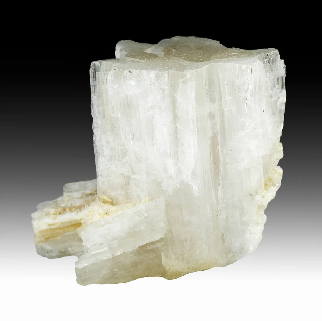 Hambergite image