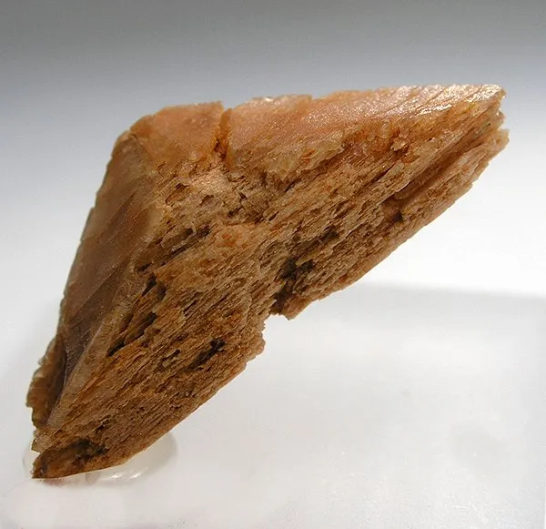 Hambergite image