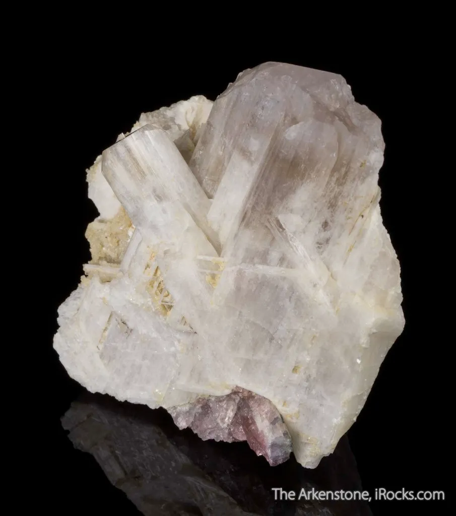 Hambergite - image 3