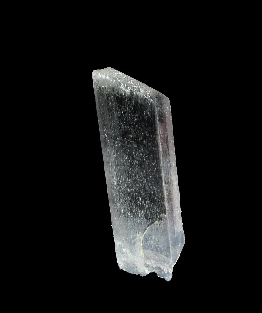 Hambergite (twin) image