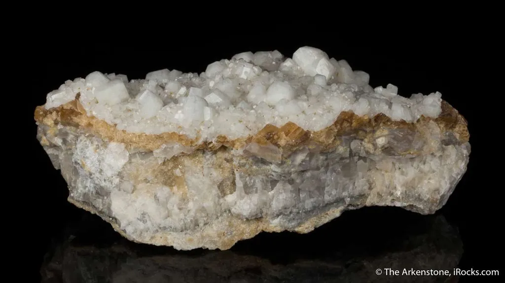 Harmotome on Calcite - image 8