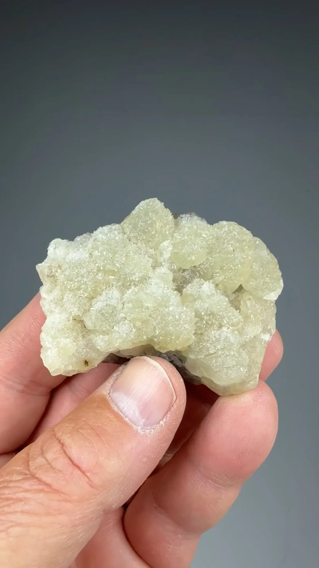 Harmotome on Witherite - image 2