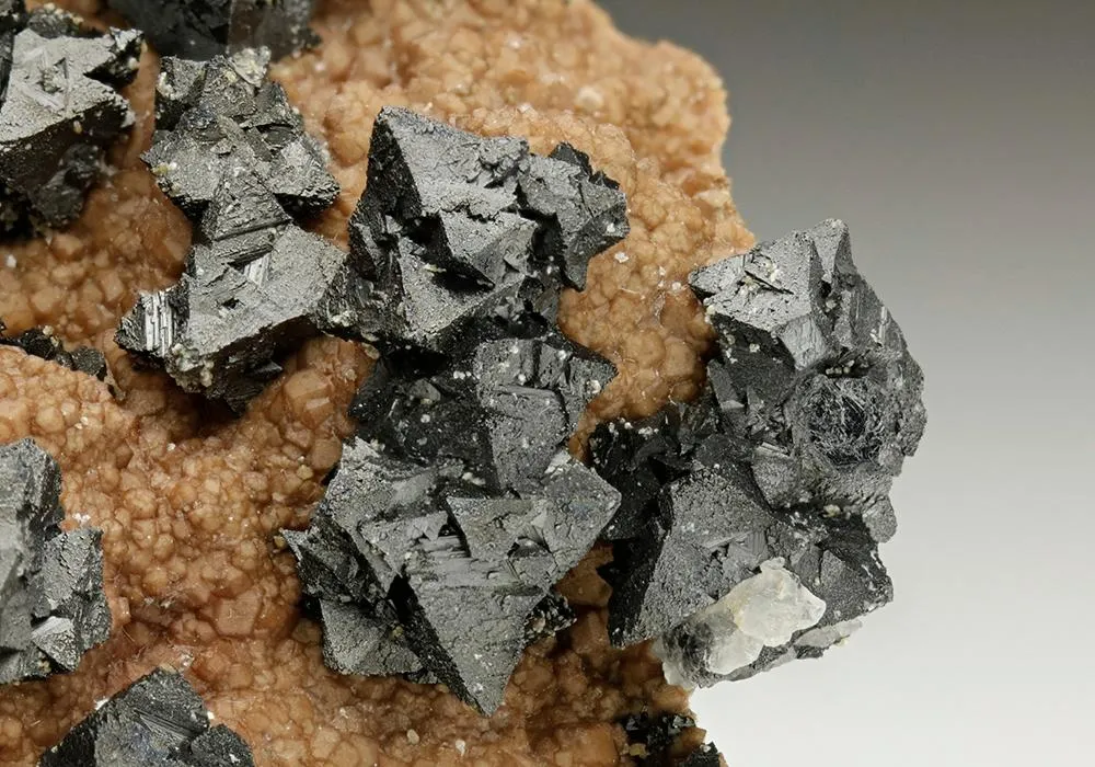 Hausmannite - image 1