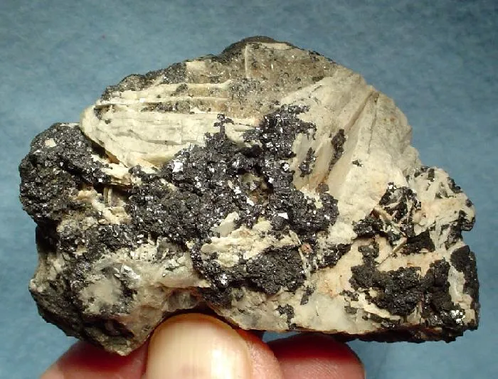 Hausmannite, Baryte image