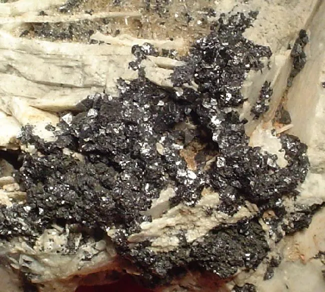 Hausmannite, Baryte - image 2