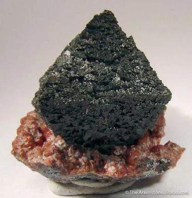 Hausmannite on Andradite Garnet - image 2