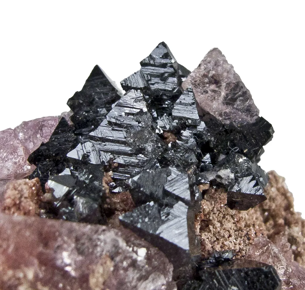 Hausmannite With Datolite - image 2