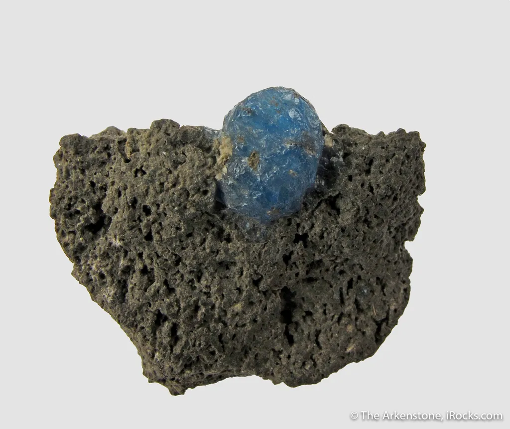 Hauyne - image 3