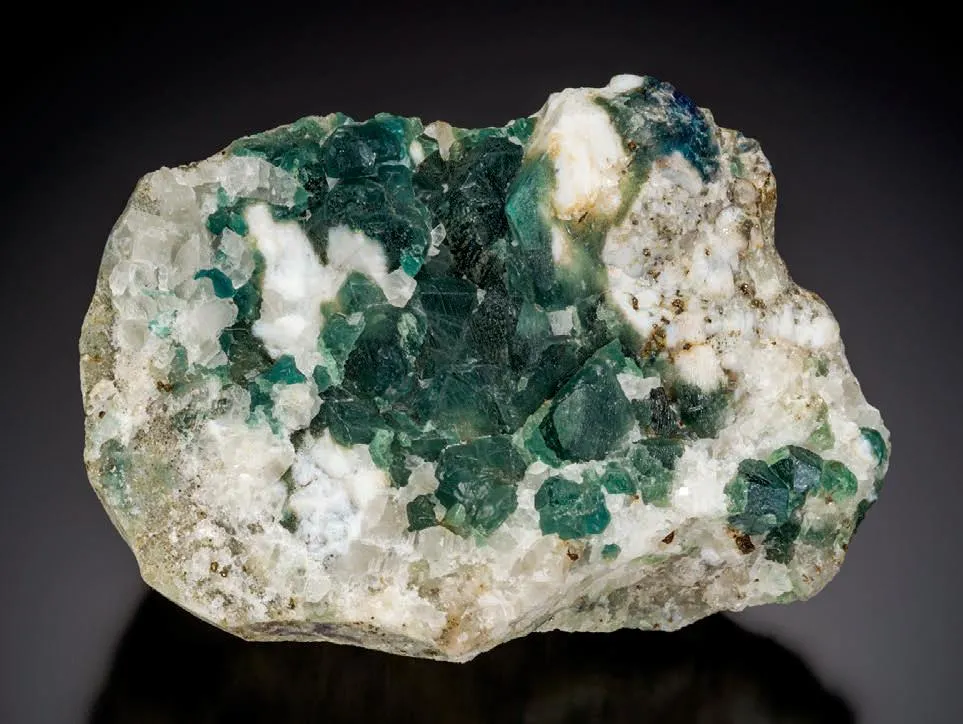 Haüyne, gonnardite, Thomsonite, Calcite image