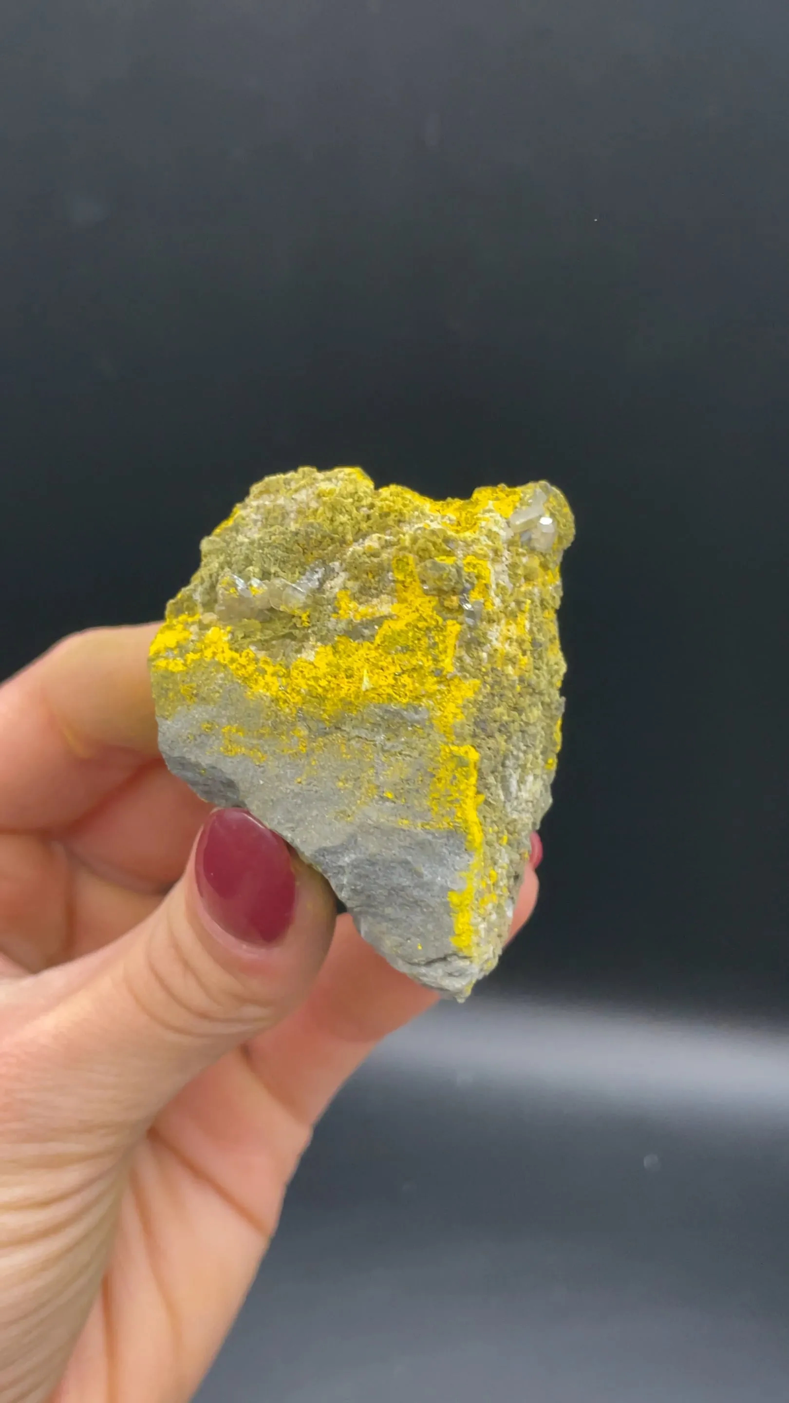 Hawleyite with Cerussite - image 2