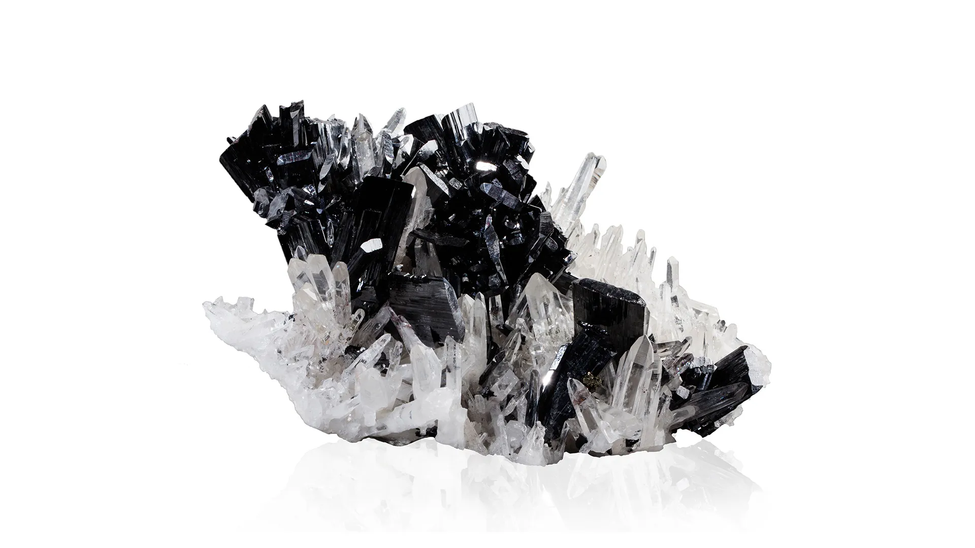 Hübnerite - image 1