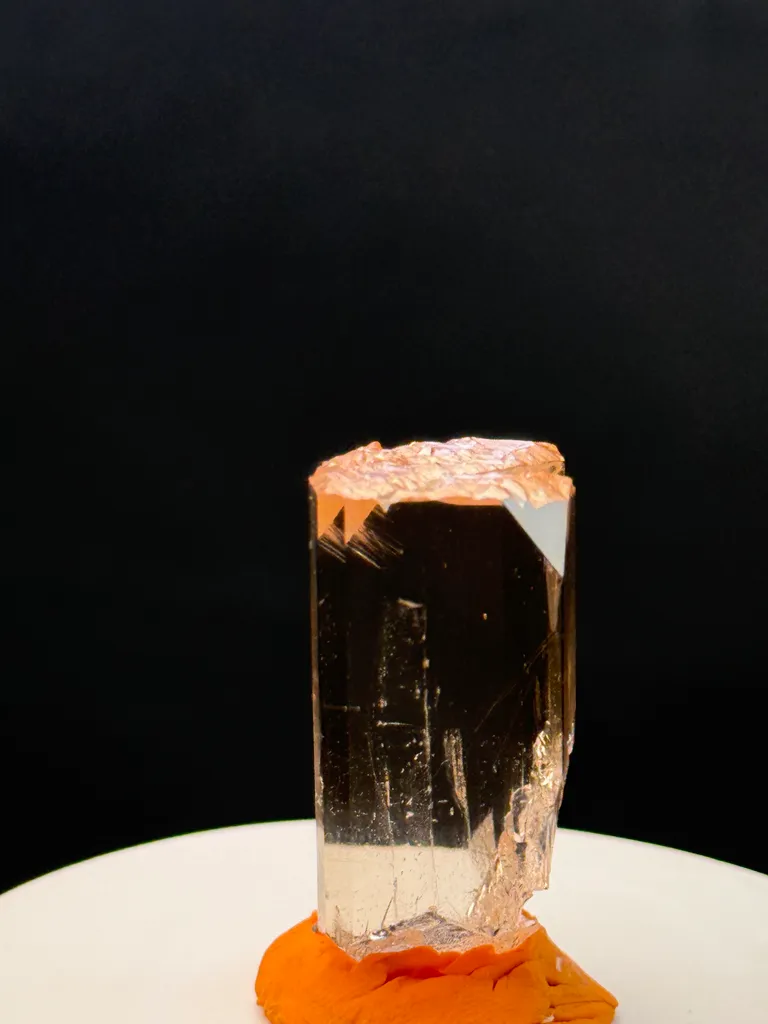 Head Etched Gemmy Champagne Topaz Crystal - image 5