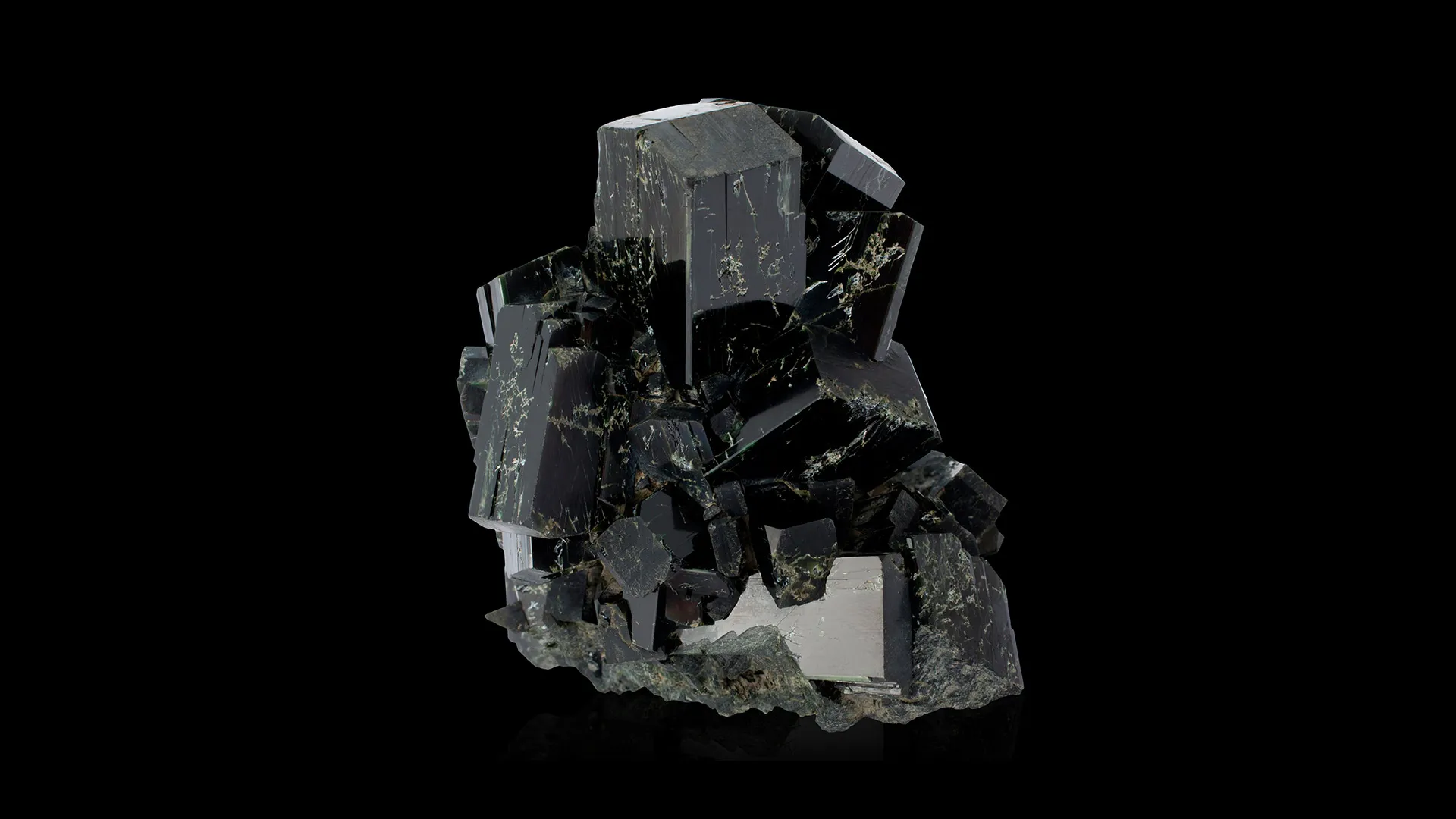Hedenbergite - image 1