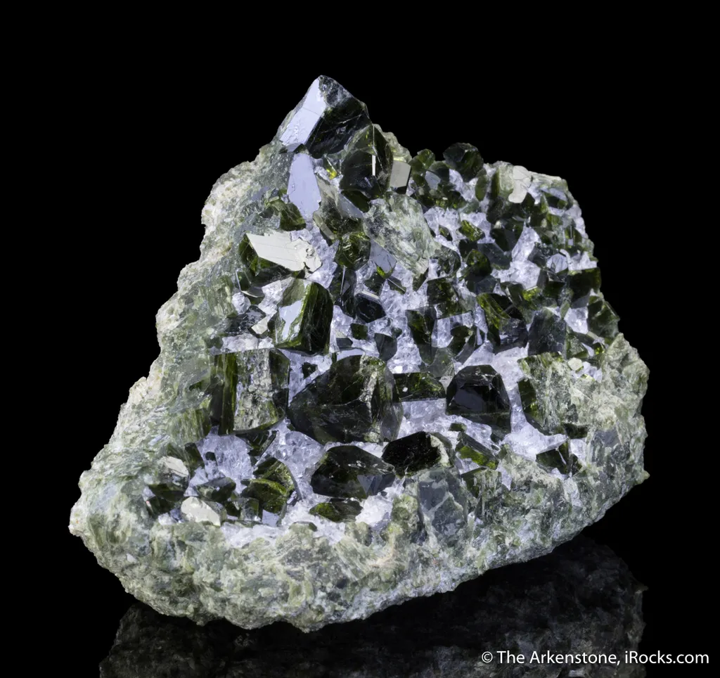 Hedenbergite - image 6