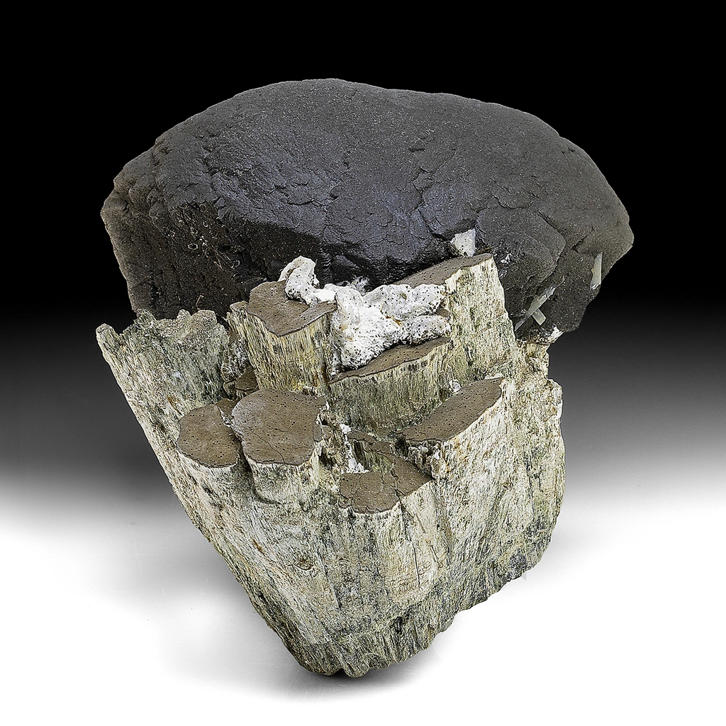 Hedenbergite from Huanggang Mine, Inner Mongolia, China - image 1