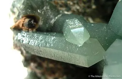 Hedenbergite-Included Quartz With Hematite - image 3