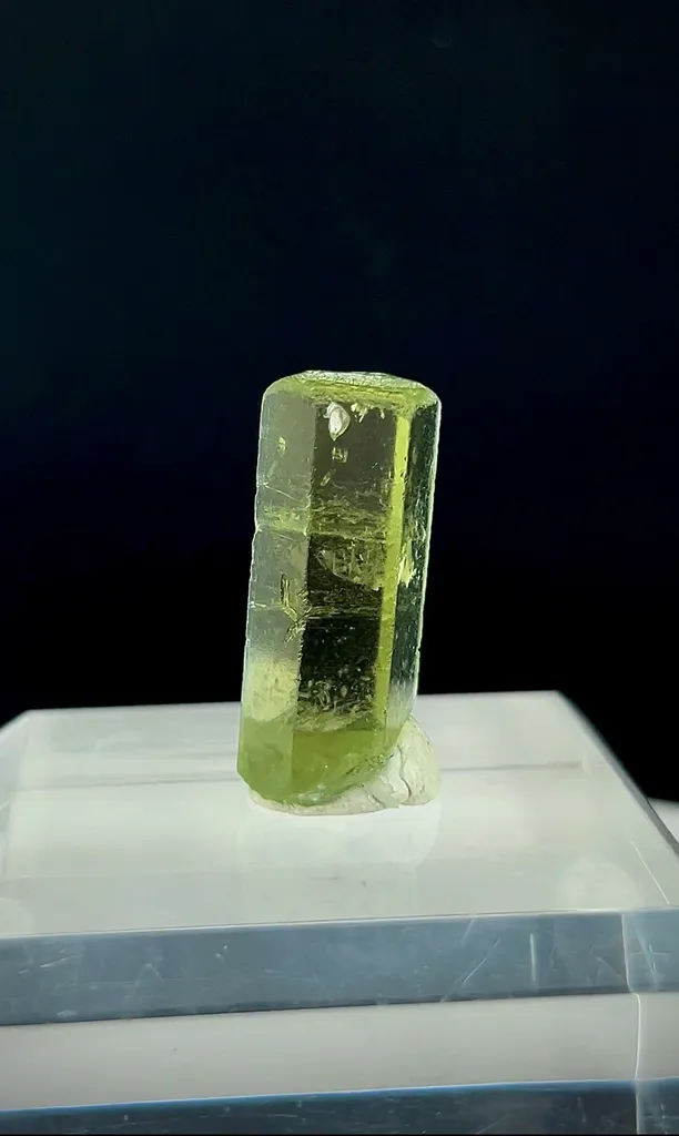 Heliodor Crystal from Ukraine image