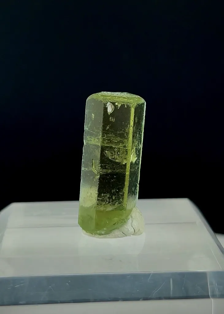 Heliodor Crystal from Ukraine - image 7