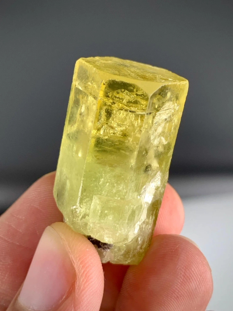 Heliodor from Skardu District, Gilgit-Baltistan, Pakistan - image 5