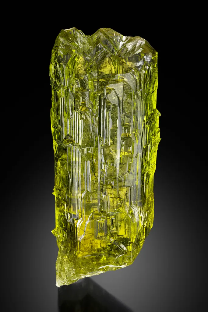 Heliodor from Ukraine, Zhytomyr Oblast, Khoroshiv Raion (Volodarsk-Volynskii) image