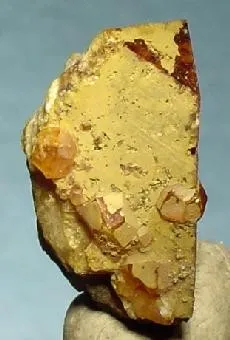 Helvite, Spessartine - image 2