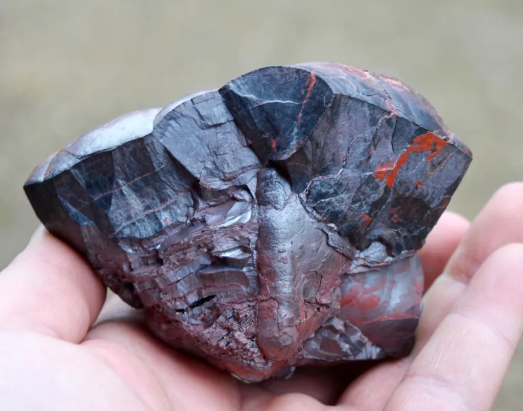Hematite 1046 grams - Florence Mine, Haile, Copeland, Cumbria, England, UK - image 2