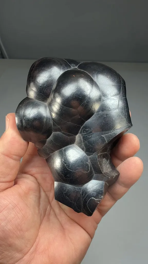Hematite - image 2