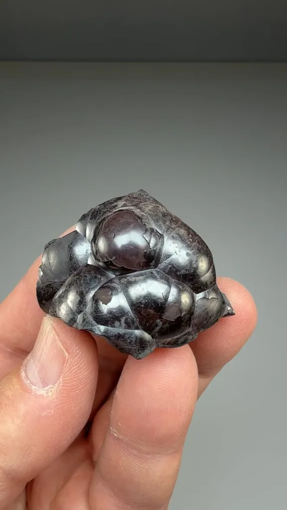 Hematite - image 2