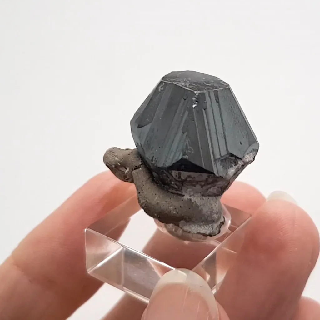 Hematite - image 2