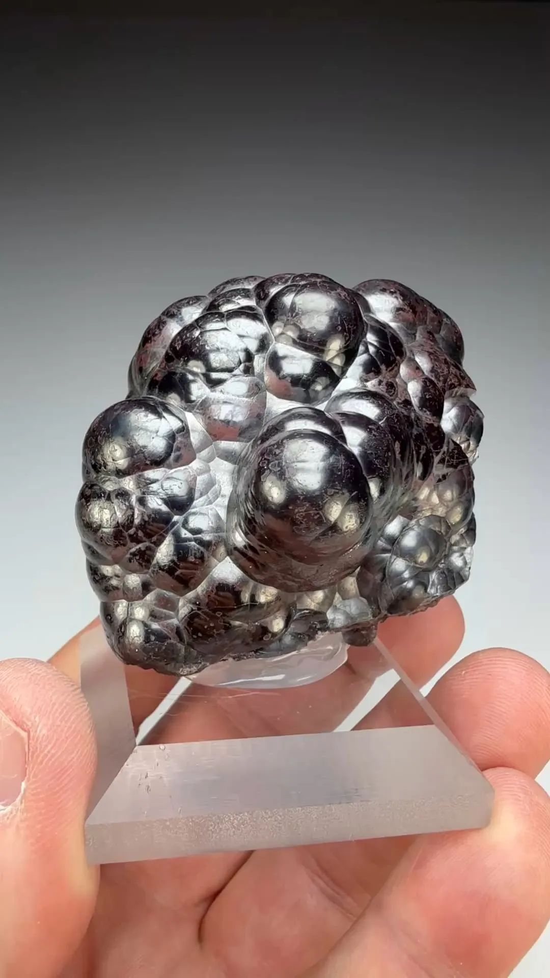 Hematite (786) - image 2