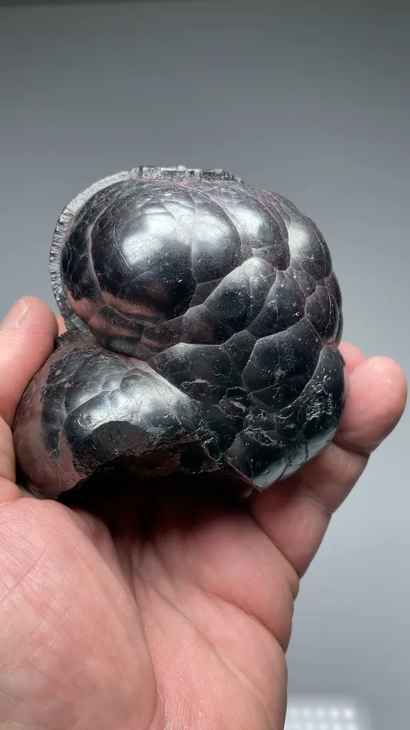 Hematite - image 2