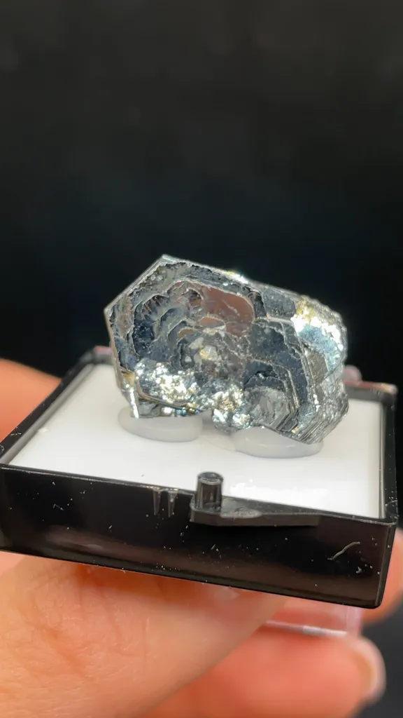 Hematite - image 2