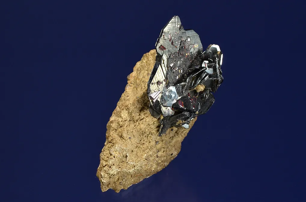 Hematite - image 4